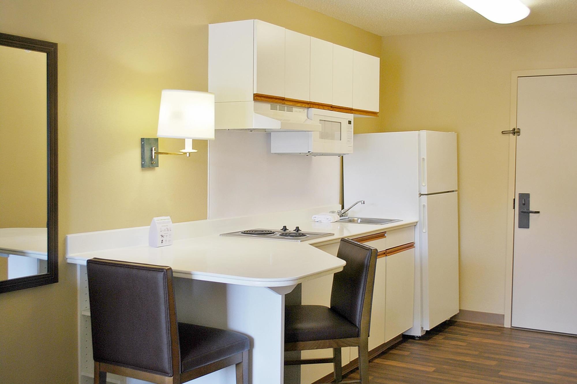 Extended Stay America Suites - St Louis - Westport - Central Maryland Heights Eksteriør bilde