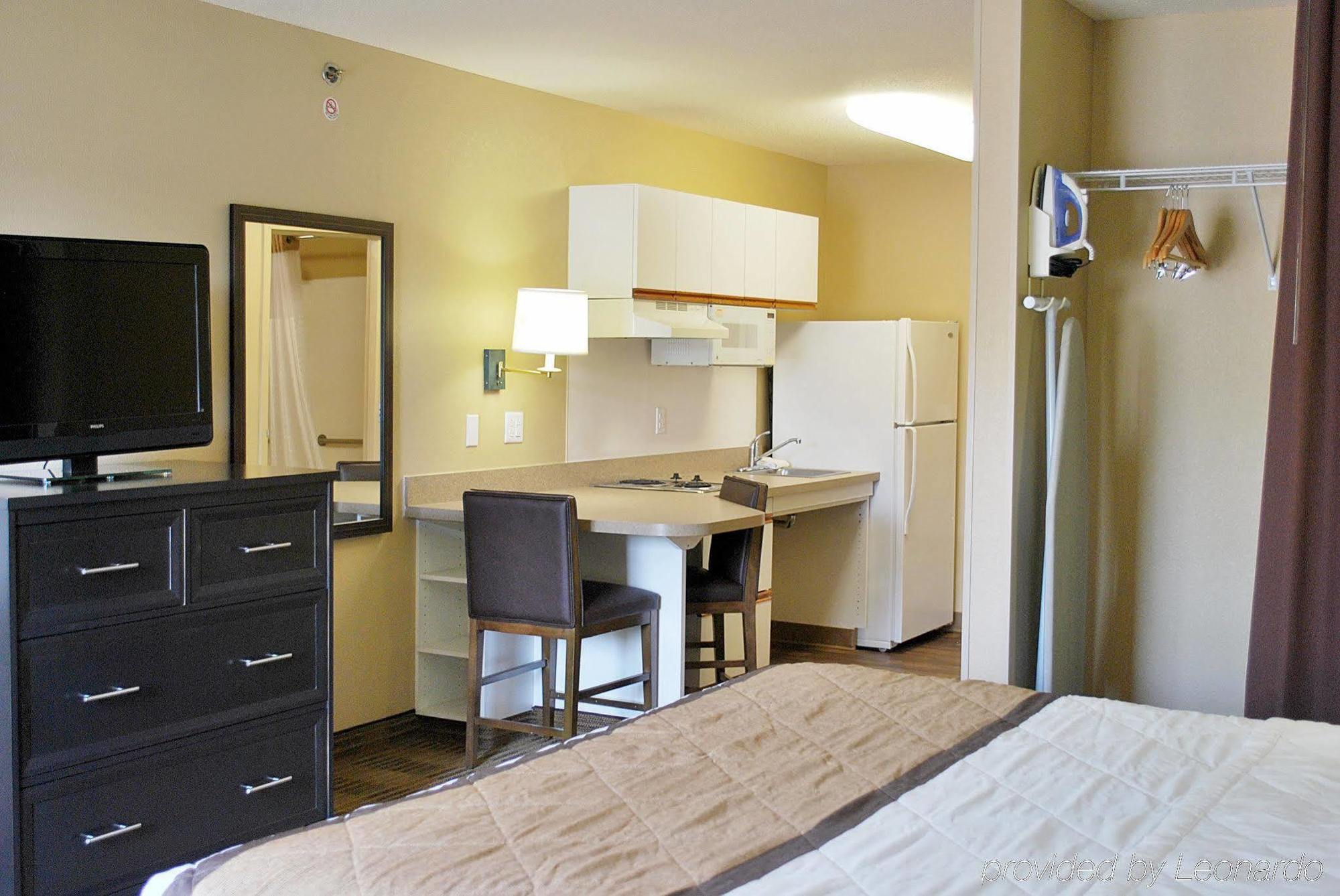 Extended Stay America Suites - St Louis - Westport - Central Maryland Heights Eksteriør bilde